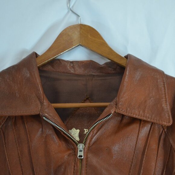 Women's Brown Leather Jacket - Picture 3 of 11